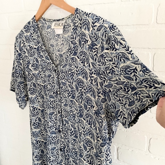 Vintage Blue and White Maxi Dress - Picture 4 of 14